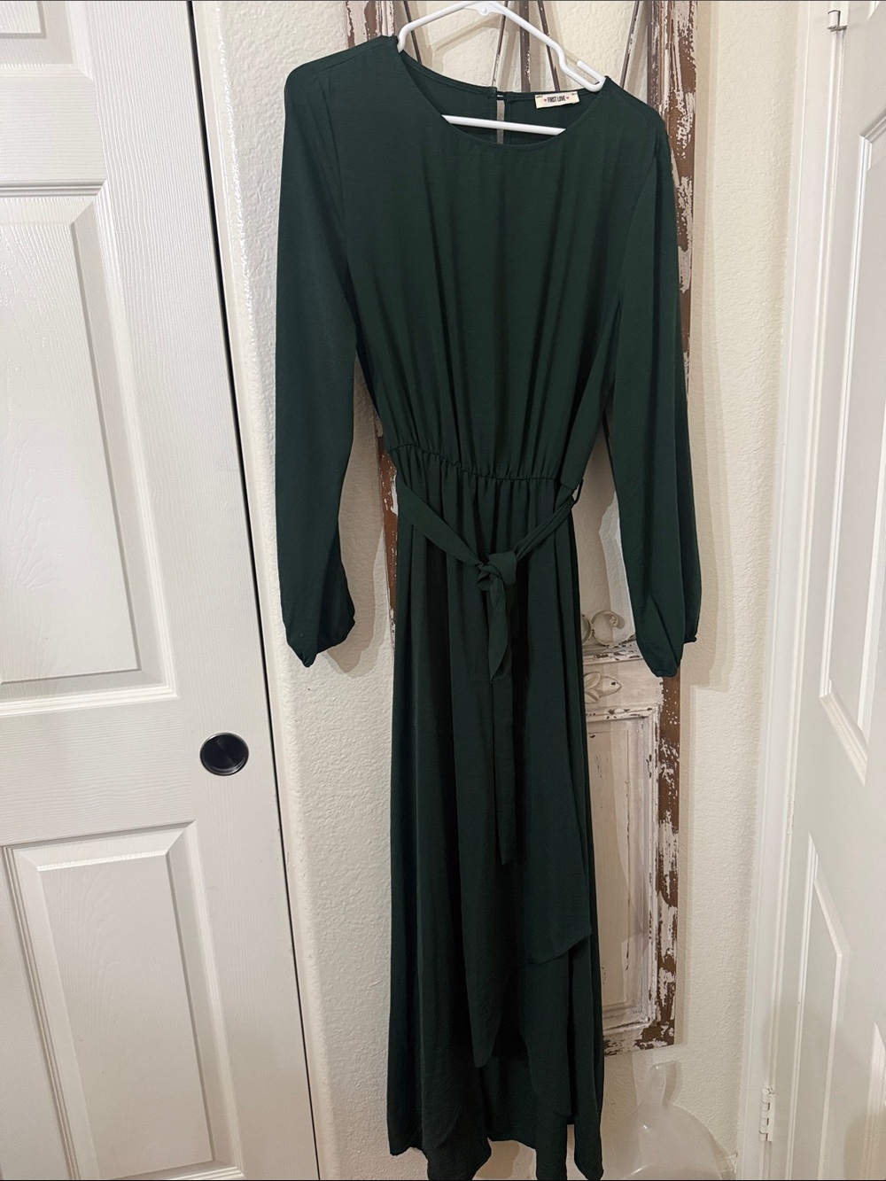 Forest Green Long-Sleeve Maxi Dress with Waist Tie